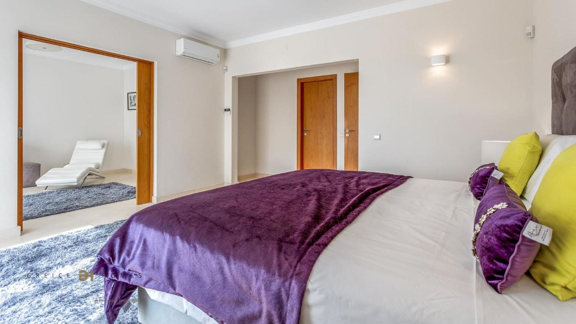 Luxuosa Moradia V5 Em Quarteira - Greice Homes Exterior foto