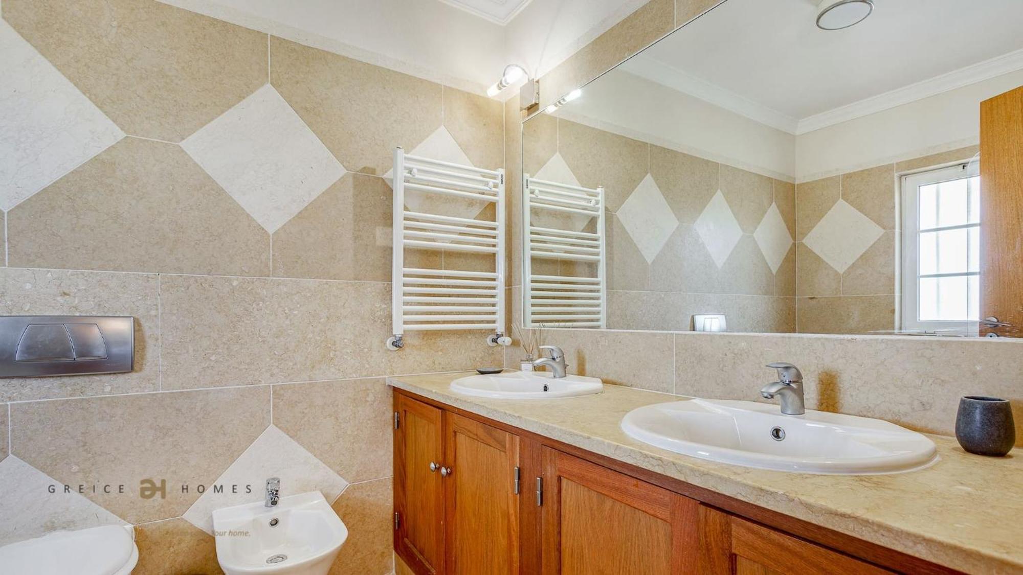 Luxuosa Moradia V5 Em Quarteira - Greice Homes Exterior foto