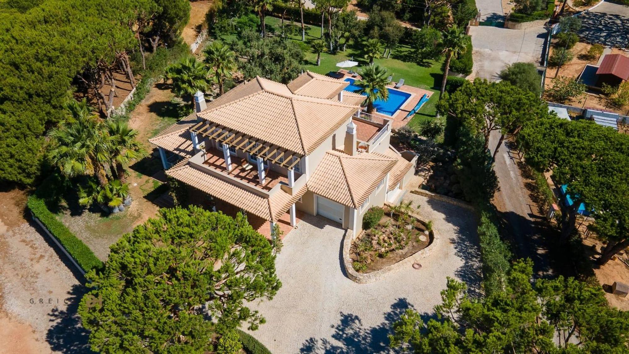 Luxuosa Moradia V5 Em Quarteira - Greice Homes Exterior foto