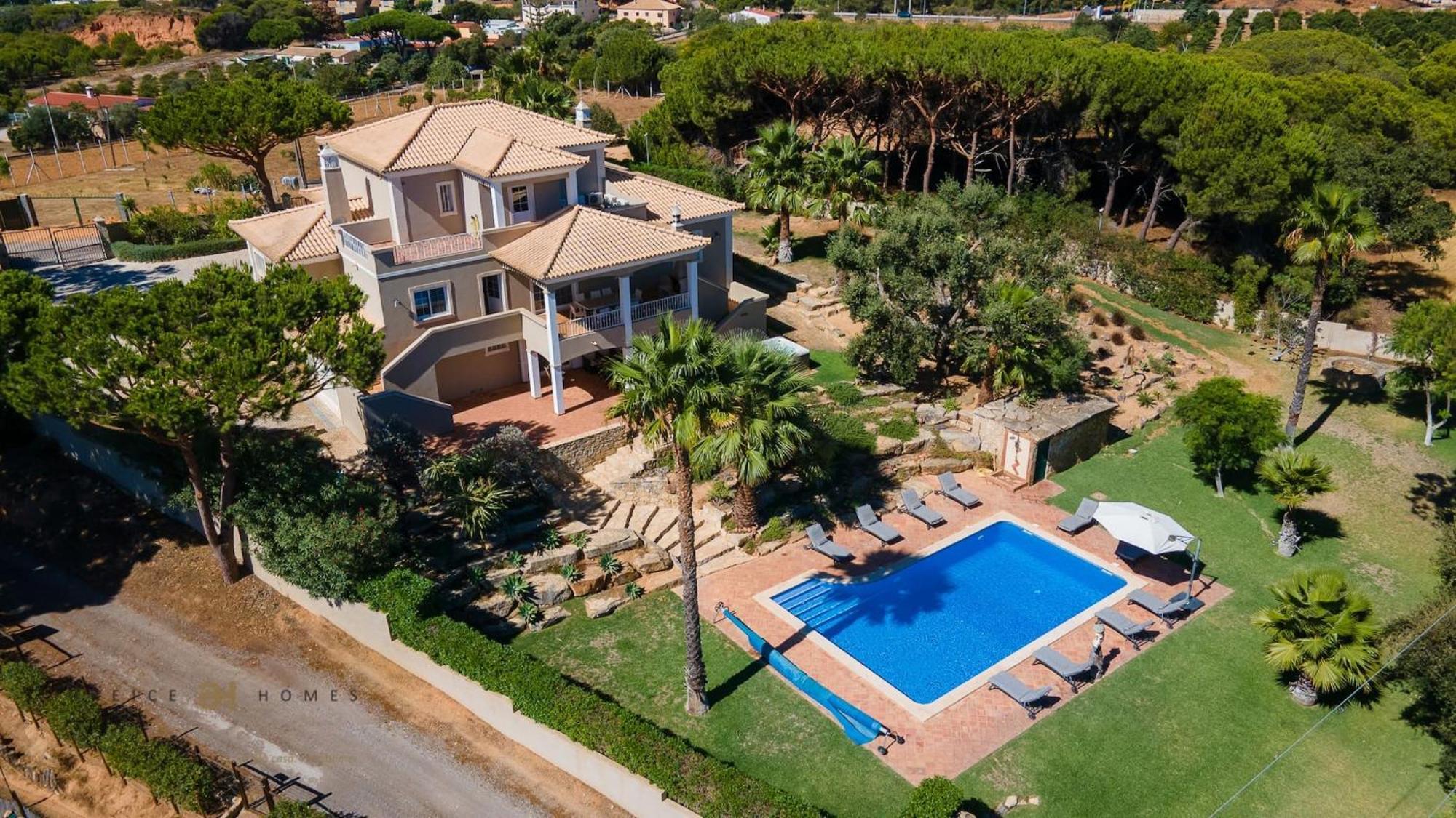 Luxuosa Moradia V5 Em Quarteira - Greice Homes Exterior foto